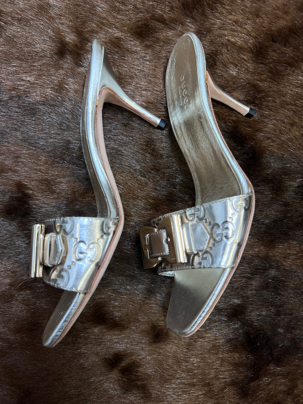 Gucci Champagne Metallic Leather Horsebit Mules EU7
