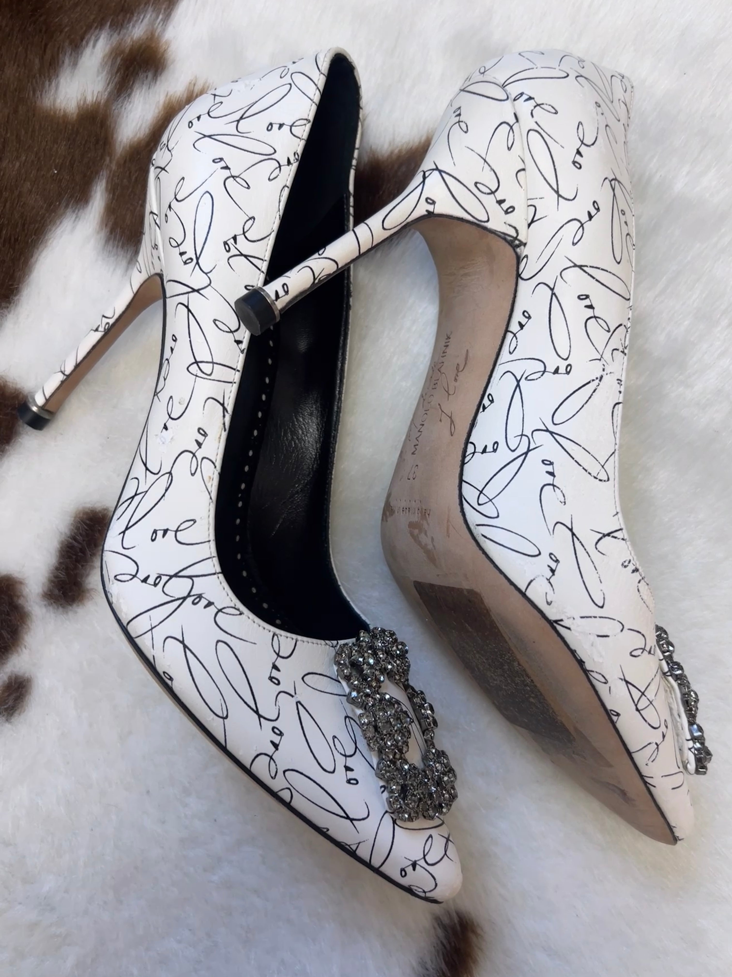 Manolo Blahnik White Crystal Buckle Pointed-Toe Pumps EU37
