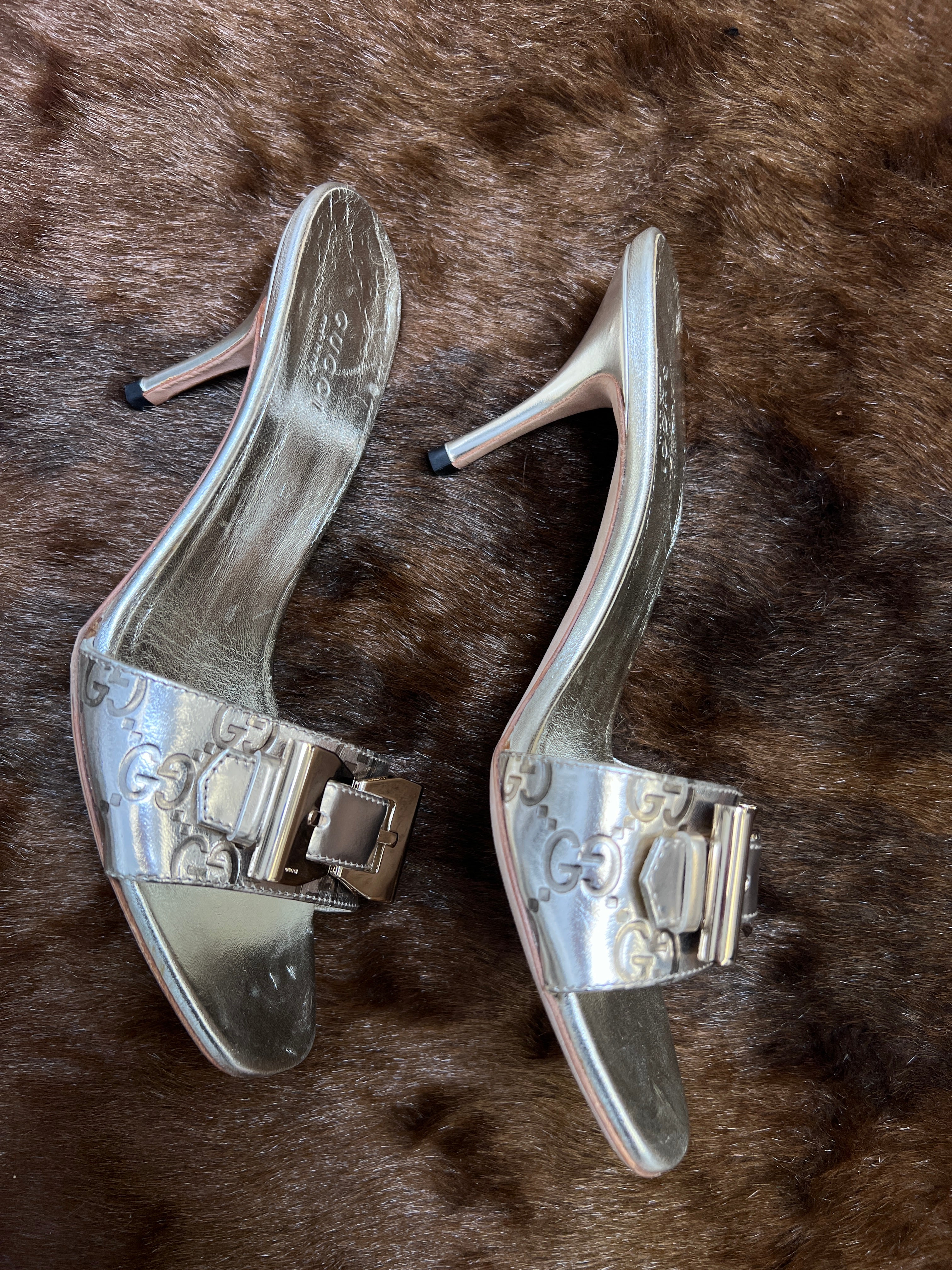 Gucci Champagne Metallic Leather Horsebit Mules EU7