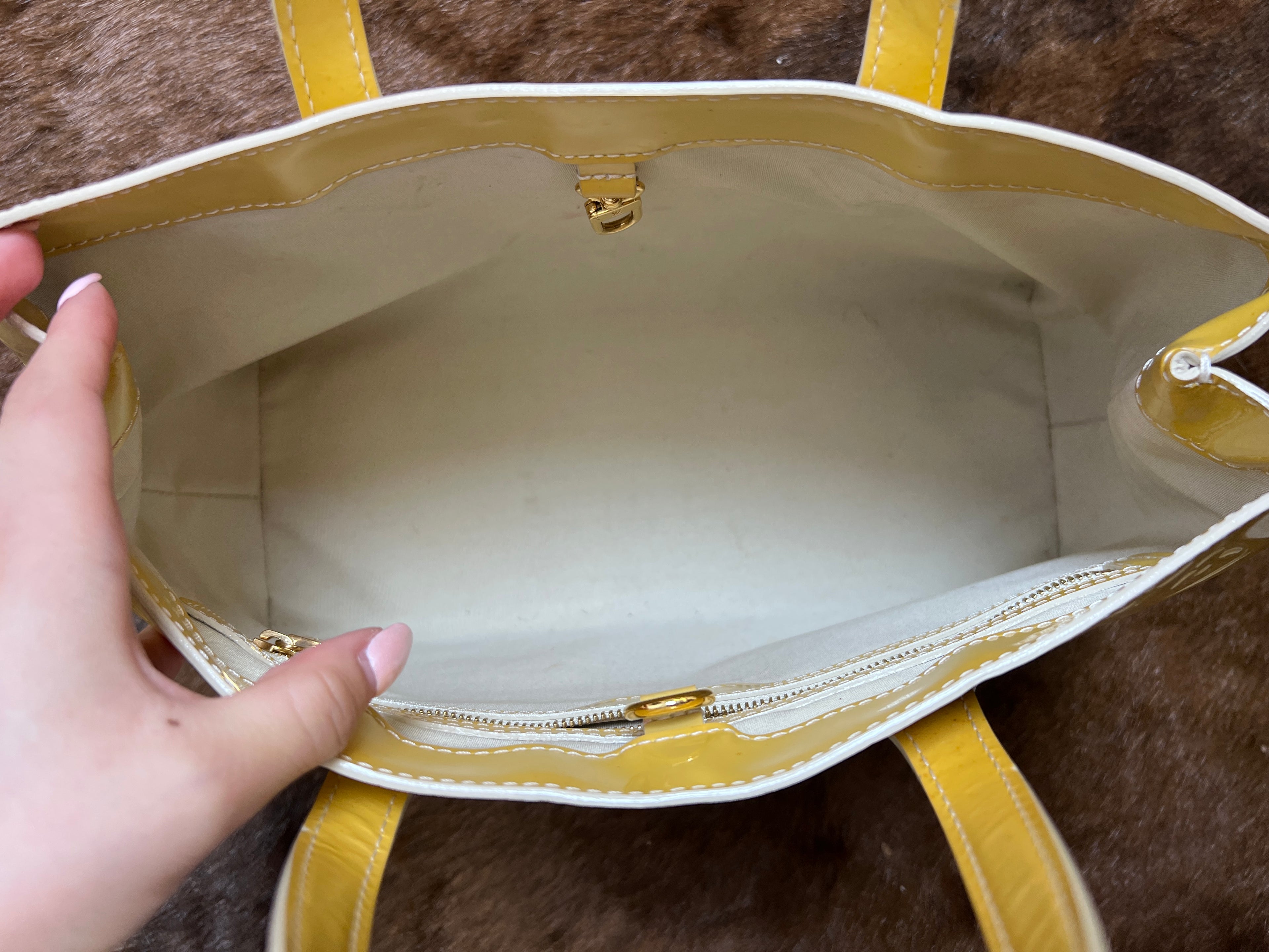 Louis Vuitton Vintage Vernis Wilshire PM Patent Leather Bag