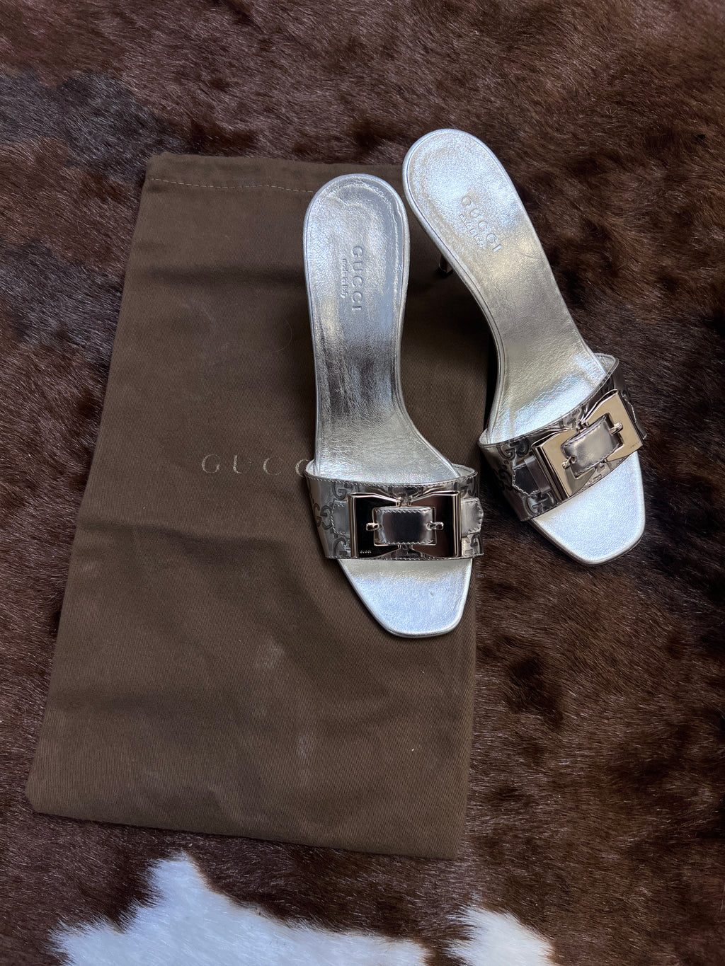 Gucci Champagne Metallic Leather Horsebit Mules EU7