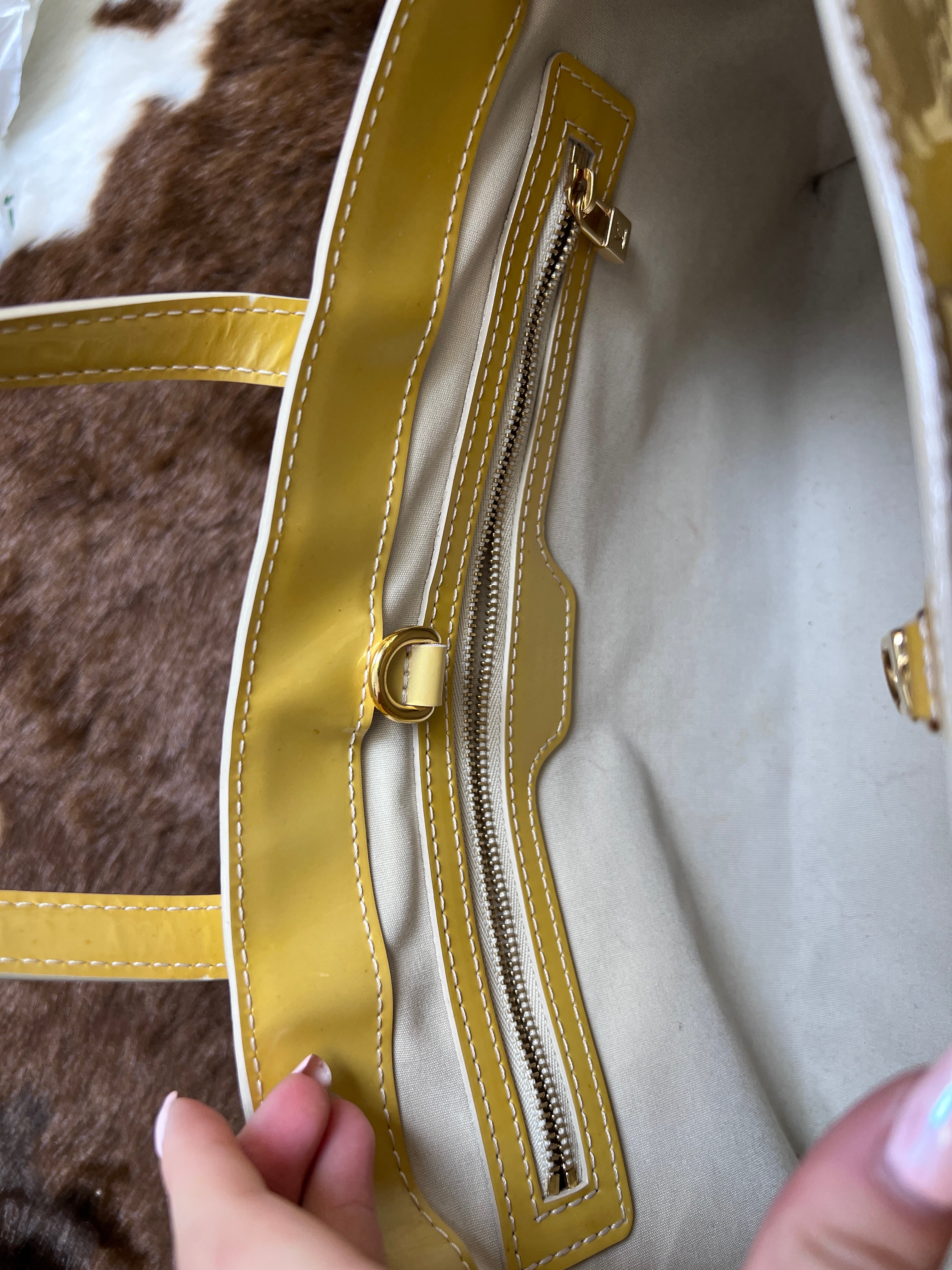 Louis Vuitton Vintage Vernis Wilshire PM Patent Leather Bag